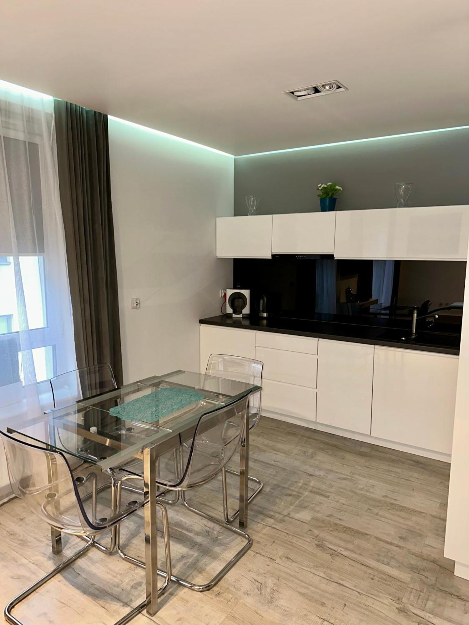 Apartament Shadow Grey Kołobrzeg Exterior foto